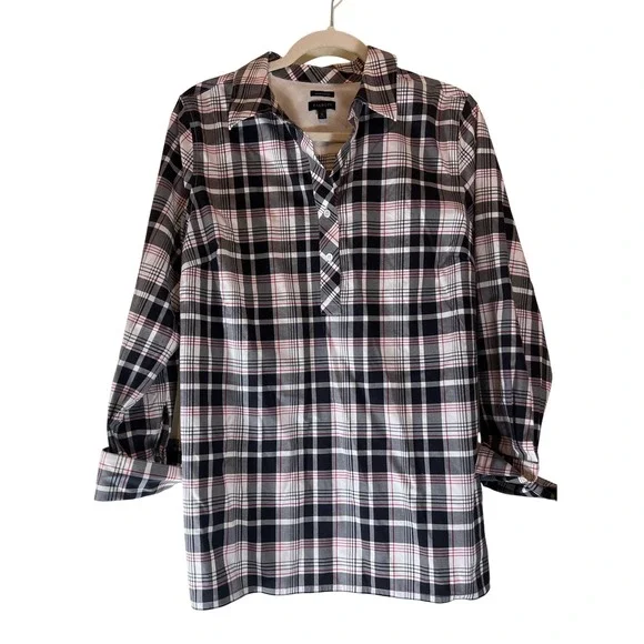 Talbots Womens White Black Red Plaid Tunic Shirt Wrinkle Resistant Size 12 - Picture 2 of 6